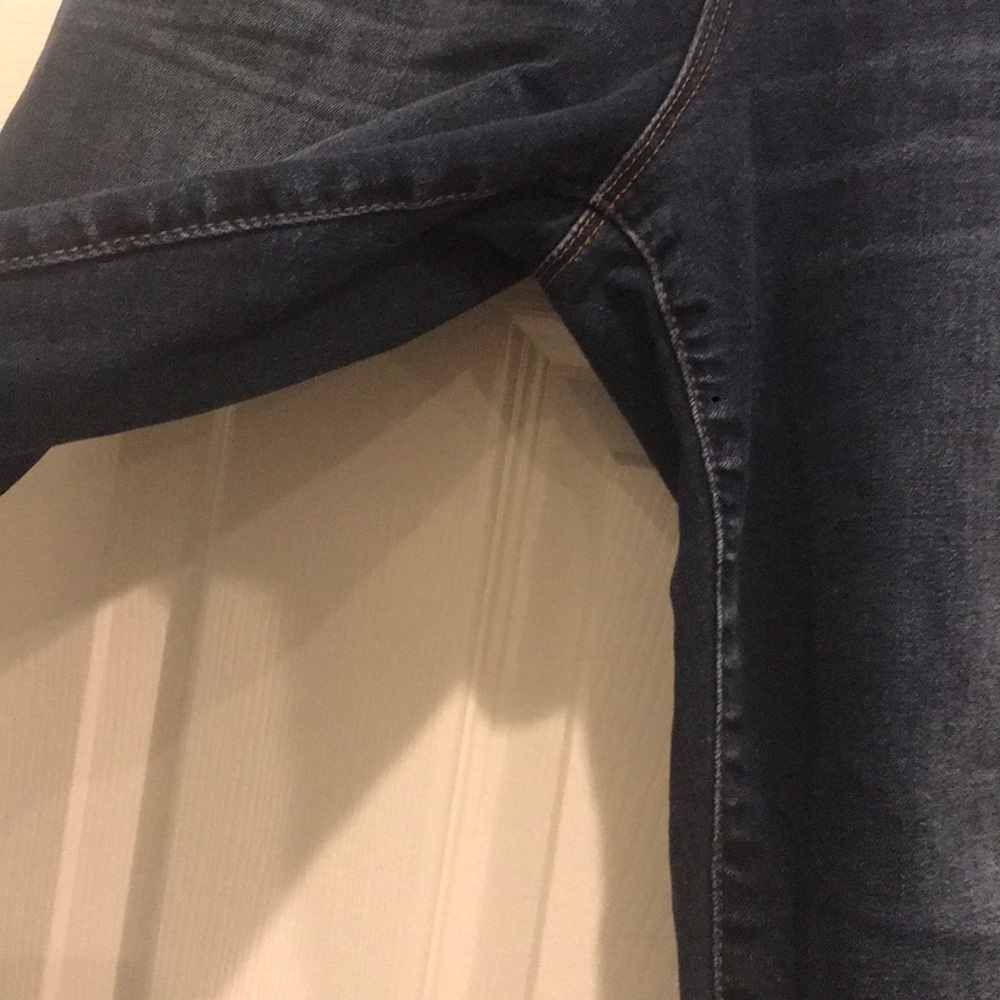 Kut from the Kloth Emma Ankle Straight Leg👖 - Picture 3 of 4